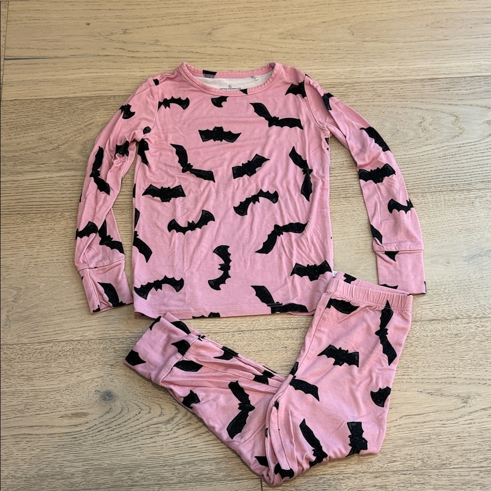Little Pajama Co Pink Bat Print Kids Pajamas 5T